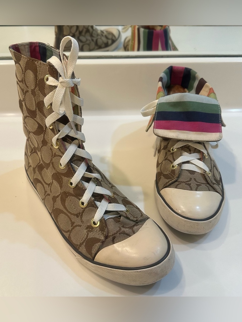 Coach Vintage Bonney Signature High Top Sneaker Multi Stripe Fold Over 8M